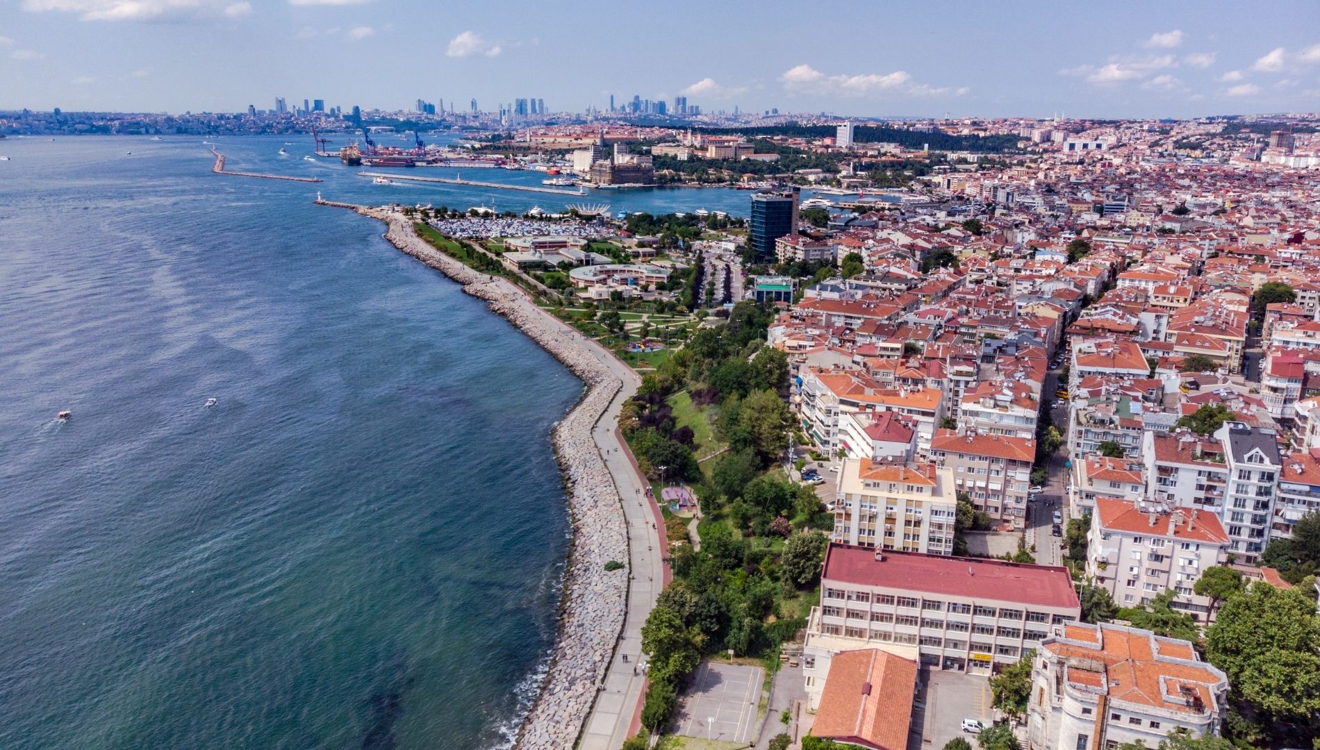 The Moda promenade