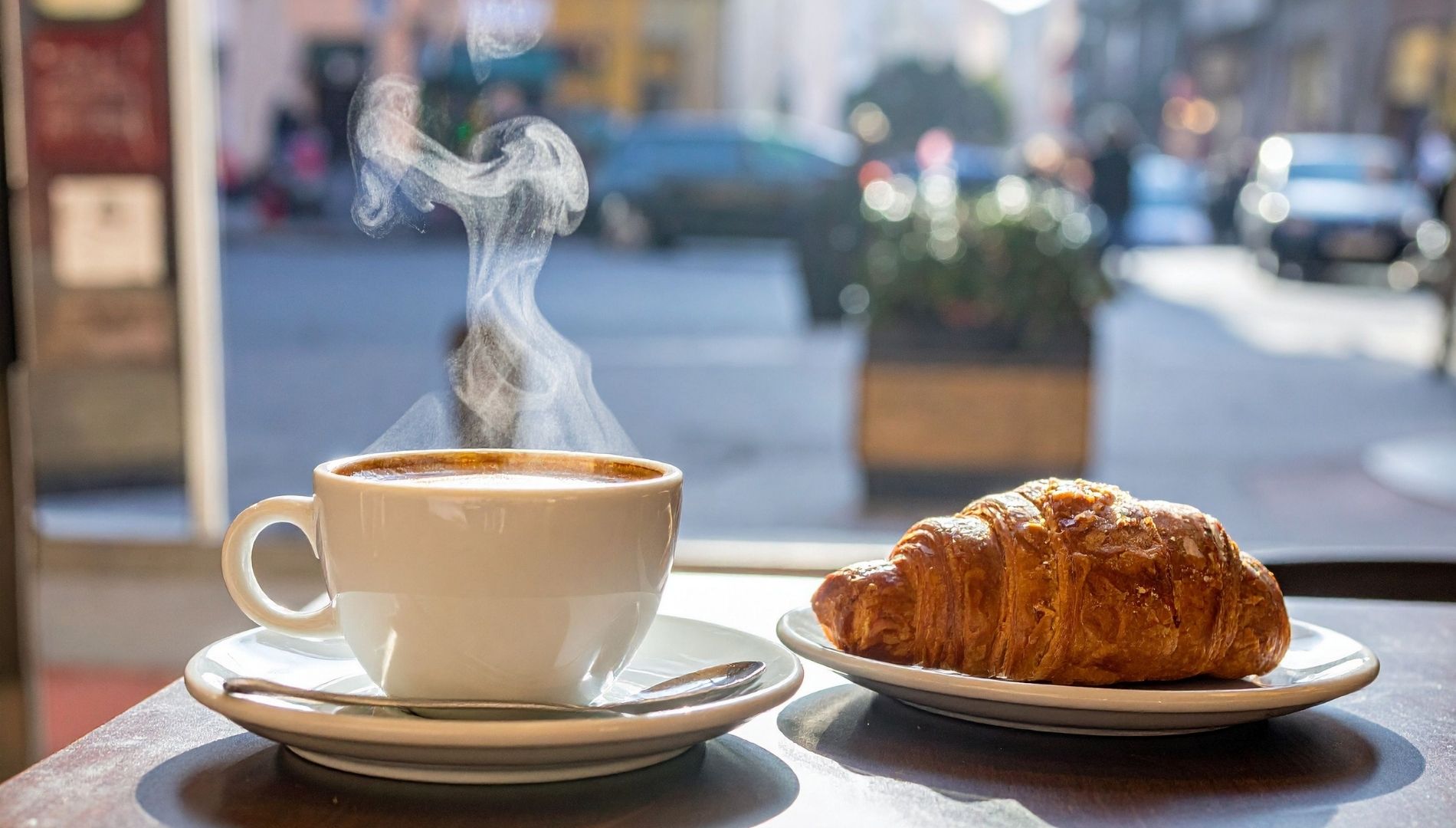 Cafés & bookshops in Moda